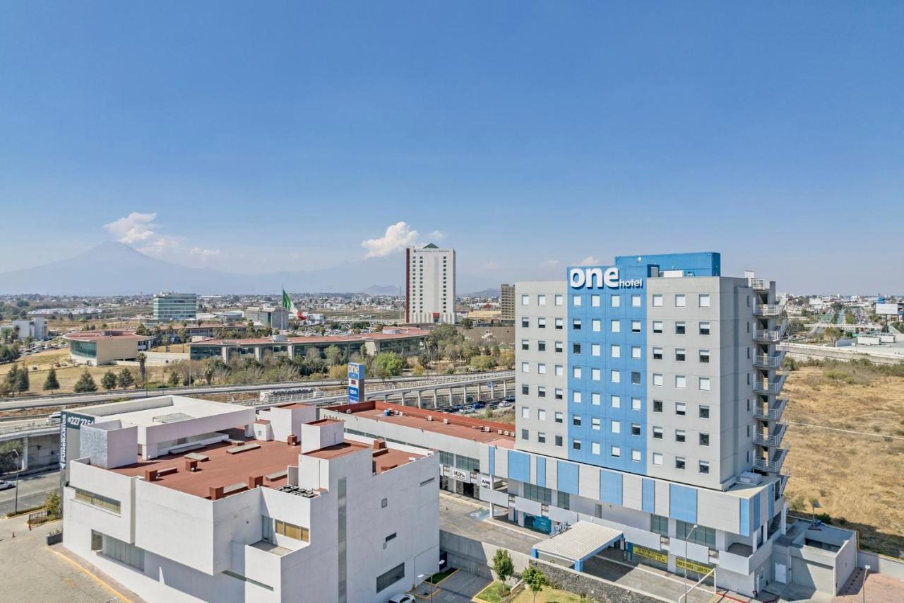 One Puebla Angelopolis Periferico Hotel Exterior foto